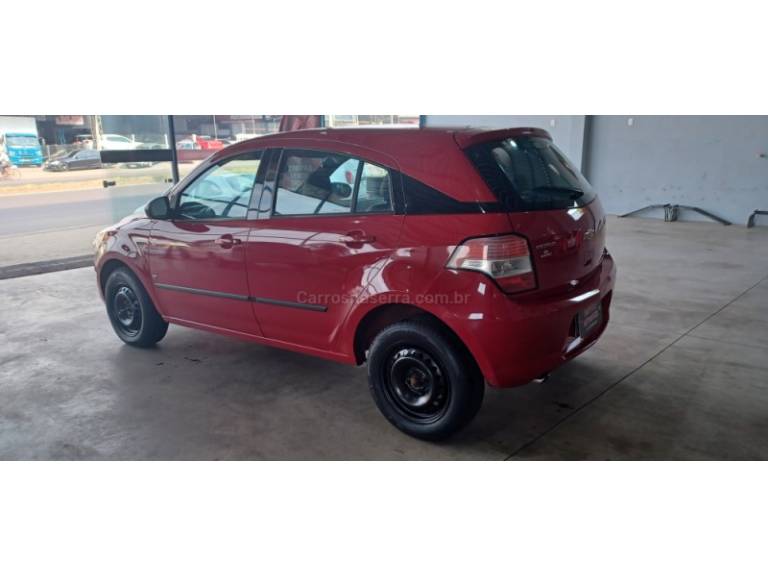 CHEVROLET - AGILE - 2011/2011 - Vermelha - R$ 32.900,00